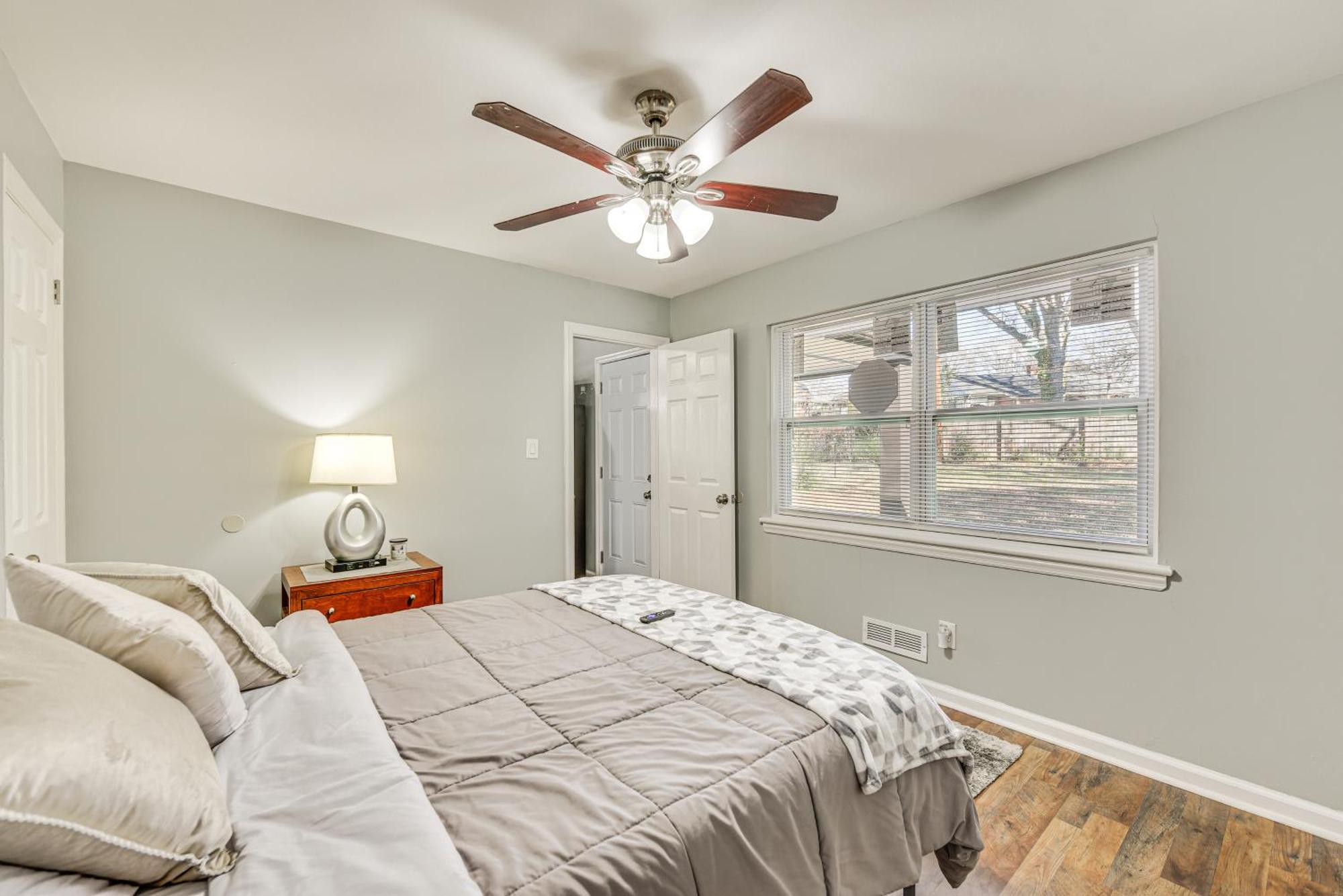 Updated Charlotte Home With Yard About 3 Mi To Uptown! Exterior foto